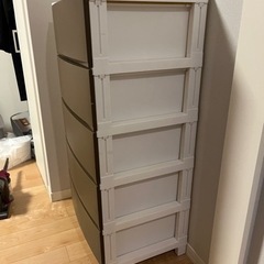 ニトリ　プラスチックタンス5段の画像