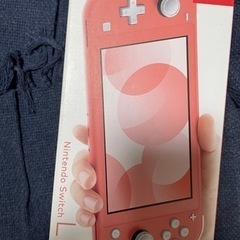 Switch ライト　コーラル