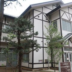 終了しました、ありがとうございました。７/29 募集締切です。　花瓶持参の方は受講料割引き！　いけばな教室「わ」@大塚公園（８/3ワークショップ）の画像