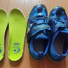 【取引中】21センチ　ウォーターシューズ