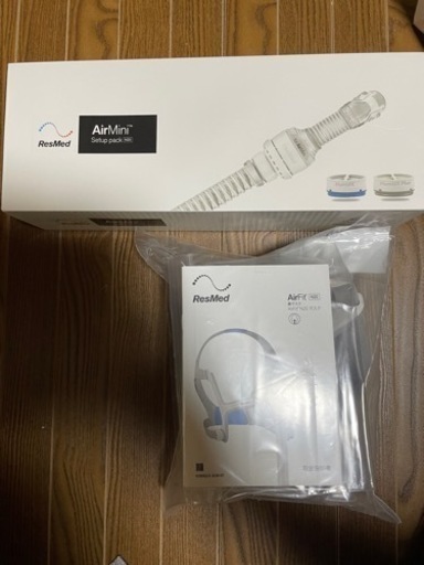 ResMed AirFit N20 マスクM＆レスメド AirMini専用 N20鼻マスク用エアチューブコネクタ新品未使用