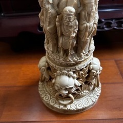 ★中国・唐物★練物・樹脂製品★香炉★龍・仏★置物・飾り物★象牙風★木製台付★中古品★の画像