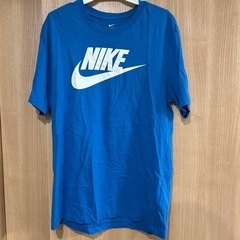 NIKE シャツ