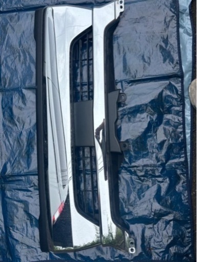 ハイエース　200系　6型　フロントパネル