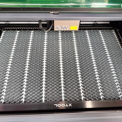レーザー彫刻機　XTool S1 40W　メッシュ作業台　増高台 ロータリーローラー 送風機　フルセットの画像