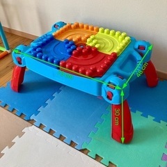メガブロック/MEGABLOKS 収納テーブル付きの画像