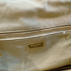 PRADA カナパ  トートバッグ  の画像