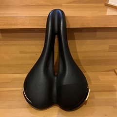 自転車のサドルの画像