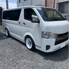 手380万です ハイエース　200系　ダークプライムII 8型