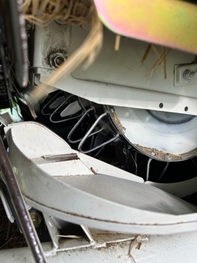 三菱ハーベスター　自動脱穀機