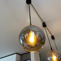 (終了)3個セット ニトリのペンダントライト スモークミラー 照明 ランプ 電球 吊り下げの画像