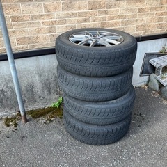 車のパーツ タイヤ、ホイール受け渡し決定しました　　　　