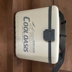 クーラーボックス