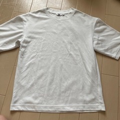 ユニクロTシャツ　　の画像