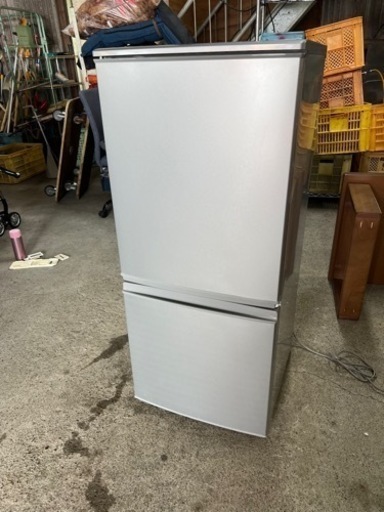 SHARP 冷蔵庫　SJ-14E9  2013年製