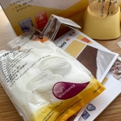 メデラ ハーモニー手動さく乳器セットの画像