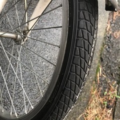 自転車 折りたたみ自転車の画像