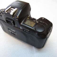 NIKON F601 QD カメラ本体のみ　部品取り　オブジェ　ジャンク扱いの画像