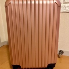 スーツケースの画像