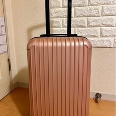 スーツケースの画像