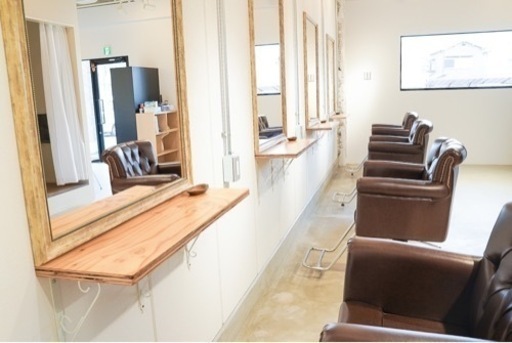 美容室　椅子 チェアー