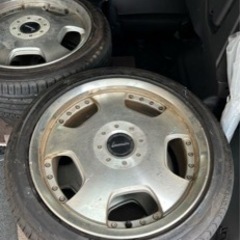 車のパーツ タイヤ、ホイール