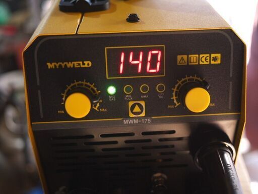 炭酸ガス半自動溶接機 + LIFT TIGトーチ ※オプションで炭酸ガスセット