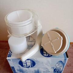 クリアクールズ　アイスシェーバー　家庭用氷削り器　かき氷器　カキ氷器　かき氷機　カキ氷機の画像