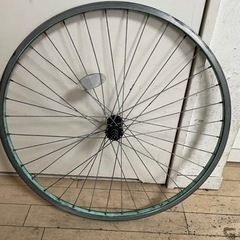 フロントホイール　26インチ　マウンテンバイク向け