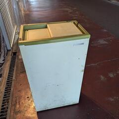 キッチン冷凍ストッカー　家電 冷蔵庫