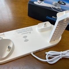 充電スタンド　チャージドッグ　マルチファンクション　の画像