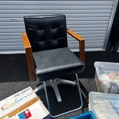 本日限定無料】工具、スタイリングチェア、他雑貨の画像