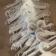 子供用　ハンガー