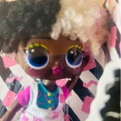 最終お値下げです！新品　LoLサプライズtweens ドール☆グレイシースケートの画像