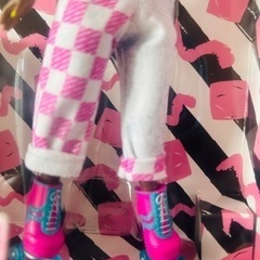 最終お値下げです！新品　LoLサプライズtweens ドール☆グレイシースケートの画像