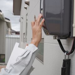 電気工事士の画像