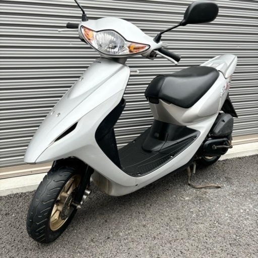 2800.スポーティモデル　Z4 ミラー新品　千葉県柏市　即日配送　自走引き取りも可能