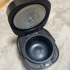 炊飯器
の画像