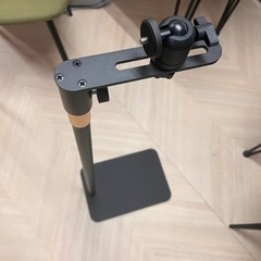 プロジェクターとスタンドセットの画像