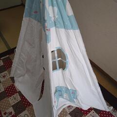 秘密基地テントの画像