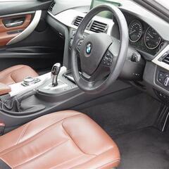 【自社ローン】 BMW(3シリーズ) 320d♬ 【独自審査の提...