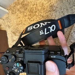SONY ソニー ミラーレス一眼カメラ α7 IV ズームレンズキット （ILCE-7M4K）の画像