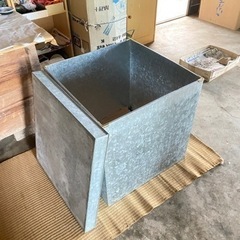 昭和レトロ　　ブリキ缶の画像