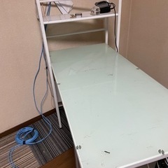 オフィス机　テーブル　天板ガラス
