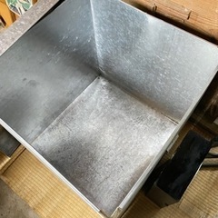 昭和レトロ　　ブリキ缶の画像
