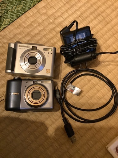 デジカメ　2台まとめて
