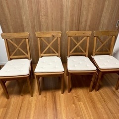 IKEAダイニング+椅子4脚セットの画像