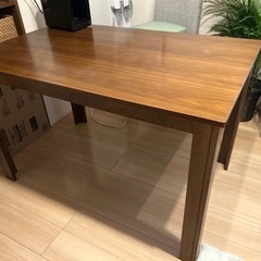 家具　食器棚　ダイニングテーブル