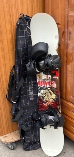 ☆さいたま市桜区より☆BURTON バートン 147cm HARVEST ハーベスト スノーボード+カバー 2012年モデル