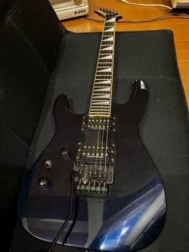 【お話し中です】楽器 弦楽器、ギター